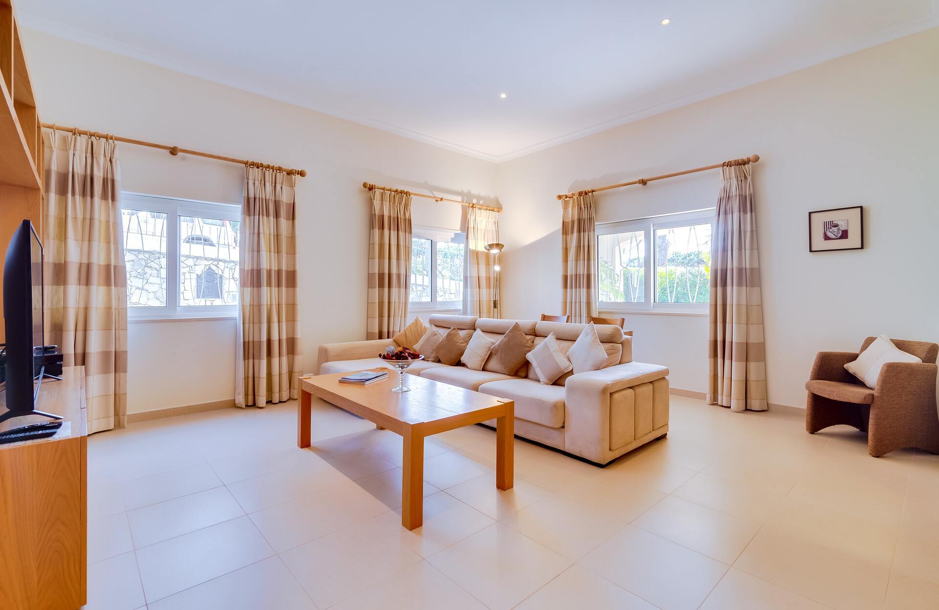 Aileniz Vale Do Lobo Resort, Algarve Villa 1050'deki Lüks Özel Villanızdaki Özel Havuza Bayılacak