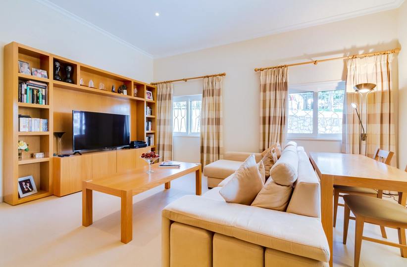 Aileniz Vale Do Lobo Resort, Algarve Villa 1050'deki Lüks Özel Villanızdaki Özel Havuza Bayılacak