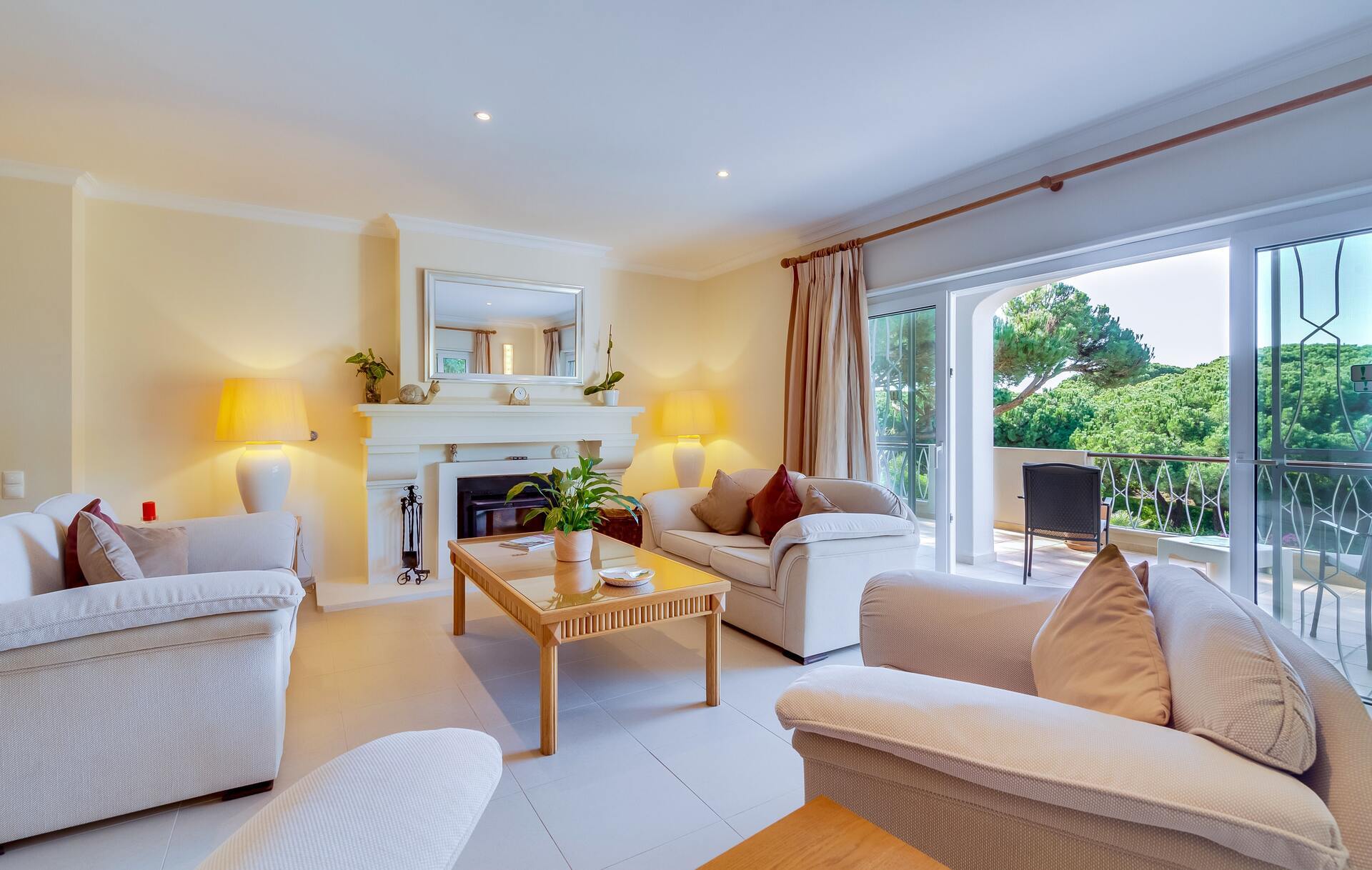 Aileniz Vale Do Lobo Resort, Algarve Villa 1050'deki Lüks Özel Villanızdaki Özel Havuza Bayılacak