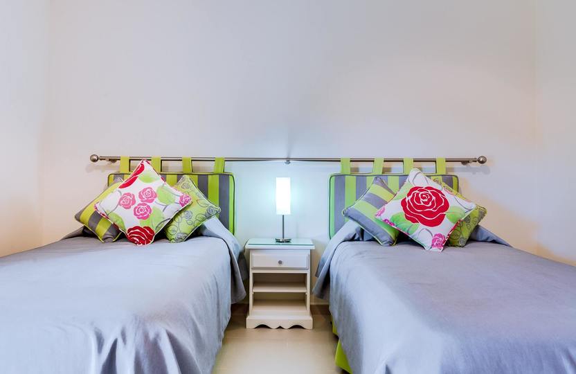 Aileniz Vale Do Lobo Resort, Algarve Villa 1050'deki Lüks Özel Villanızdaki Özel Havuza Bayılacak