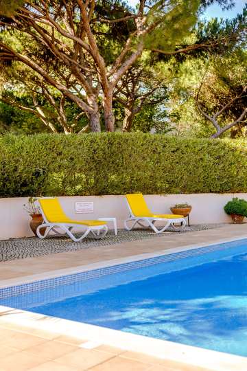 Aileniz Vale Do Lobo Resort, Algarve Villa 1050'deki Lüks Özel Villanızdaki Özel Havuza Bayılacak