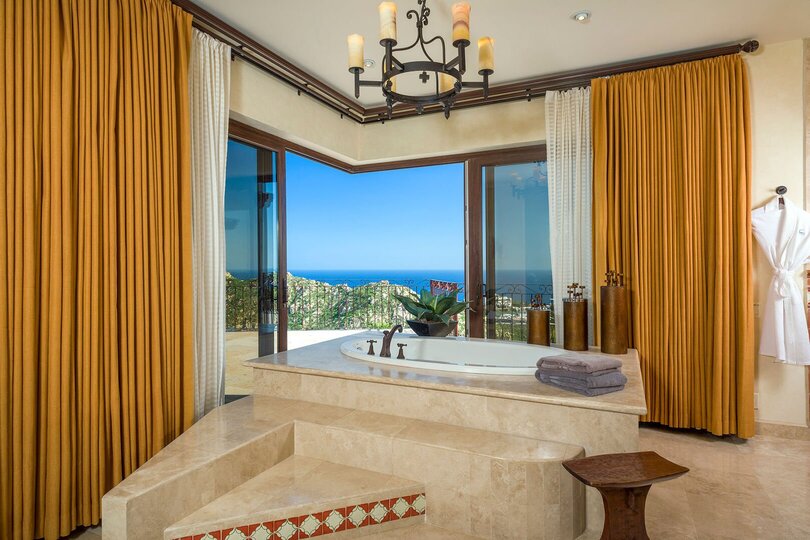 Hayalinizdeki Cabo San Lucas Tatil Villasını Kiralayın ve 2 Özel Havuzunuzdan Biri olan Cabo San Lucas Villa 1005'in Yanında Dinlenmeyi Dört gözle Bekleyin