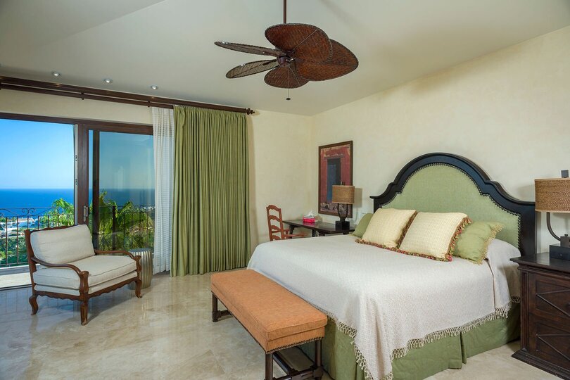 Hayalinizdeki Cabo San Lucas Tatil Villasını Kiralayın ve 2 Özel Havuzunuzdan Biri olan Cabo San Lucas Villa 1005'in Yanında Dinlenmeyi Dört gözle Bekleyin