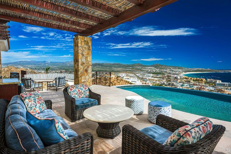 Hayalinizdeki Cabo San Lucas Tatil Villasını Kiralayın ve 2 Özel Havuzunuzdan Biri olan Cabo San Lucas Villa 1005'in Yanında Dinlenmeyi Dört gözle Bekleyin