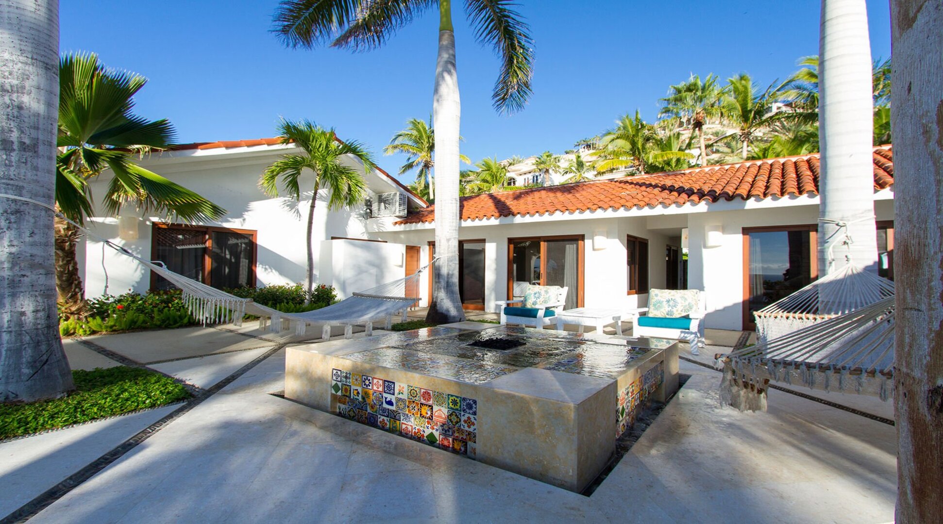 Ailenizin San Jose del Cabo Villa 1009'daki Başlıca Gezilecek Yerlere Yakın Lüks Bir Tatil Villası Kiraladığını Hayal Edin