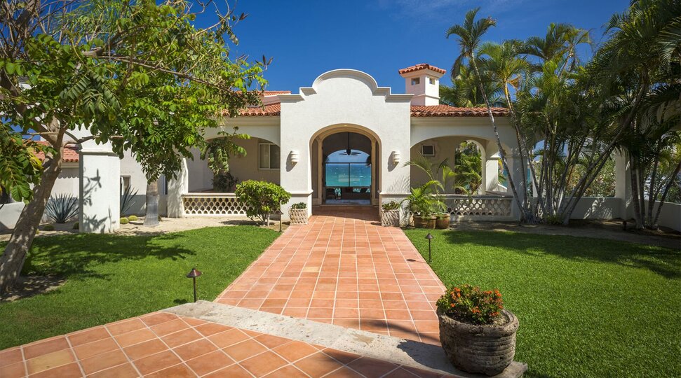 Ailenizin San José del Cabo'nun Başlıca Gezilecek Yerlerine Yakın Bir Lüks Tatil Villası Kiraladığını Hayal Edin, San Jose del Cabo Villa 1010