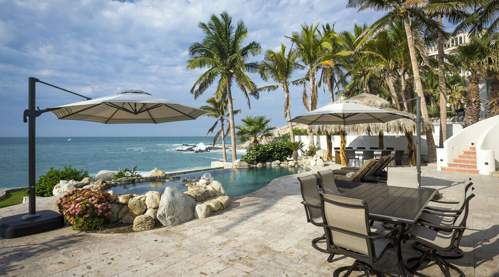 Ailenizin San José del Cabo'nun Başlıca Gezilecek Yerlerine Yakın Bir Lüks Tatil Villası Kiraladığını Hayal Edin, San Jose del Cabo Villa 1010