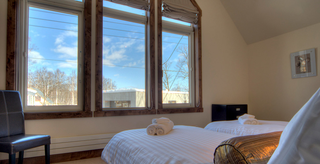 Hirafu'da Özel 4 Yatak Odalı Dağ Evi, Niseko Dağ Evi 1009