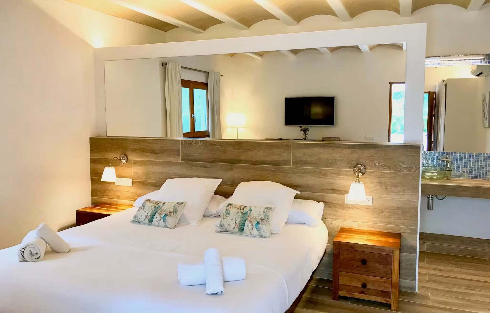 5 Yıldızlı Villa La Verna Grande – Zarif Bir İbiza Kaçış Noktası