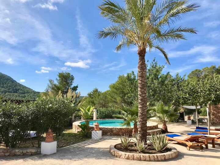 5 Yıldızlı Villa La Verna Grande – Zarif Bir İbiza Kaçış Noktası