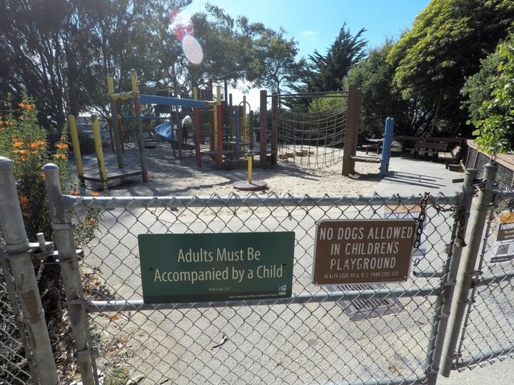Muhteşem Manzaralara Sahip En İyi 2 Yatak Odalı Ev, San Francisco Daire 1007