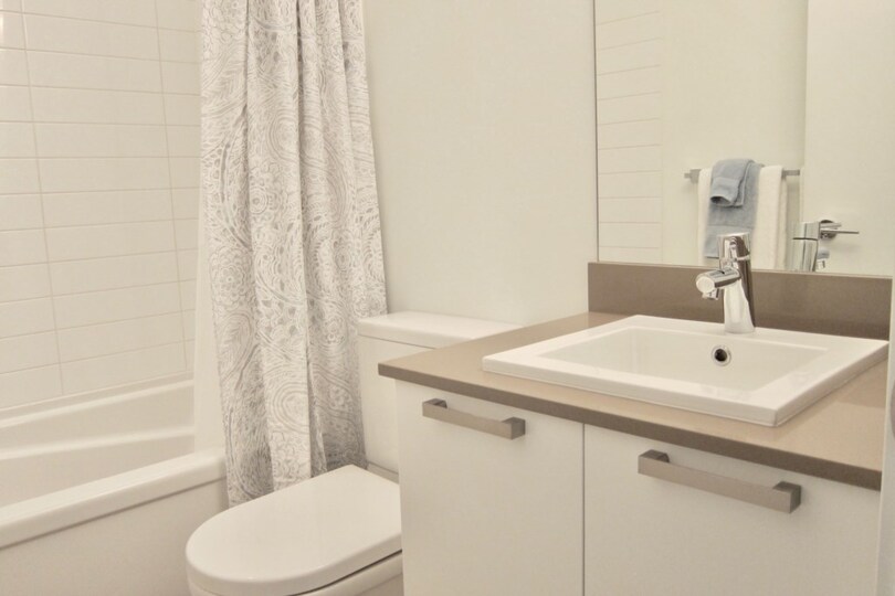 Prime Location'da Güzel 5 Yıldızlı Daire, Vancouver Island Apartment 1006