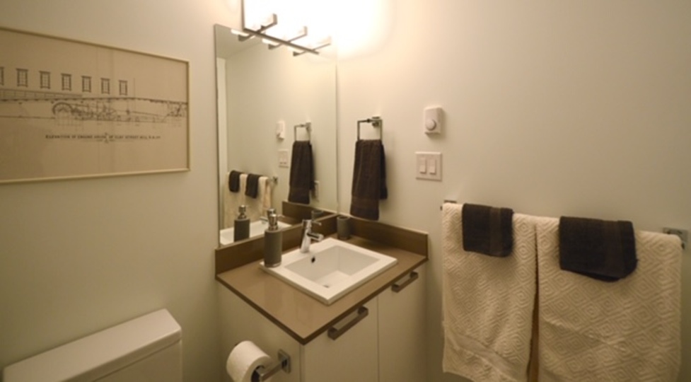 Bu Lüks Daireyi Birinci Sınıf Konumlarda Kiralayın, Vancouver Island Apartment 1008