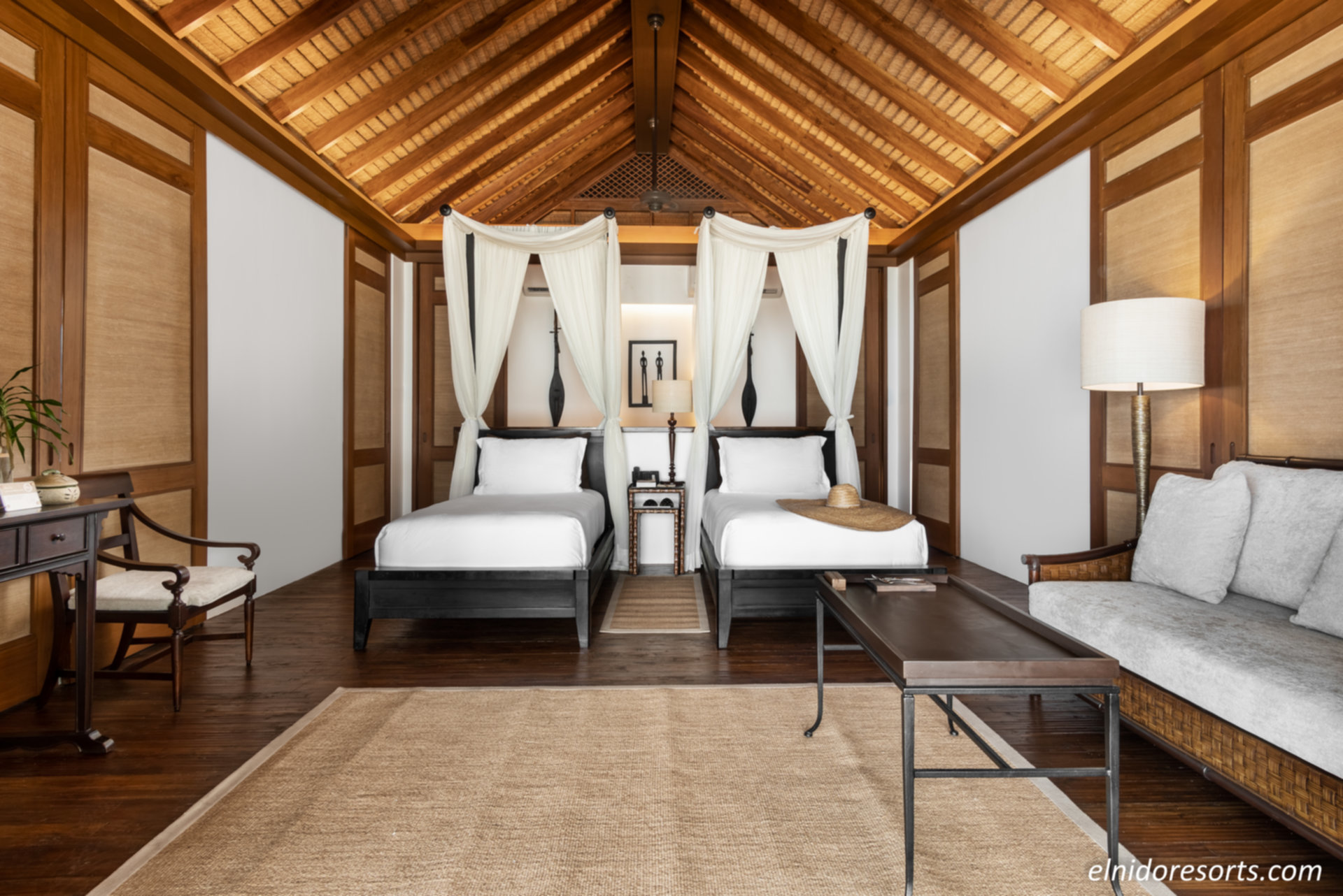 Pangulasian Island Resort'ta Denize Sıfır Lüks Villa, El Nido Villa 1013