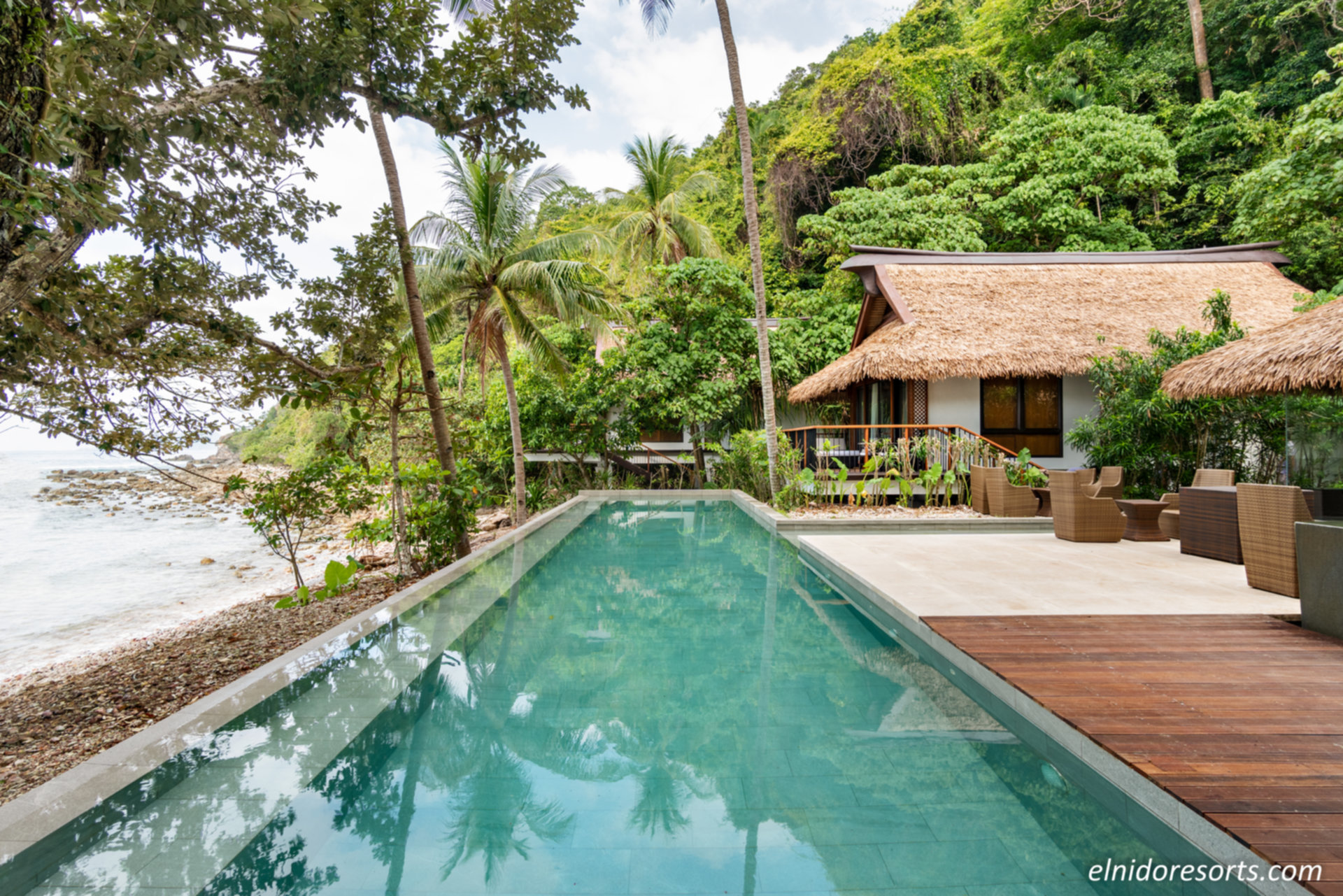 Pangulasian Island Resort'ta Denize Sıfır Lüks Villa, El Nido Villa 1013