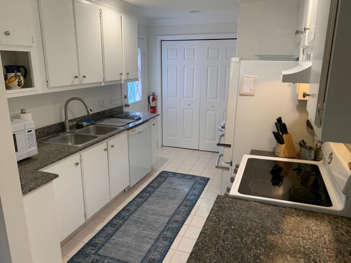 Resim Bu Güzel Palm Beach Vahasını Kiralama, West Palm Beach Villa 1856