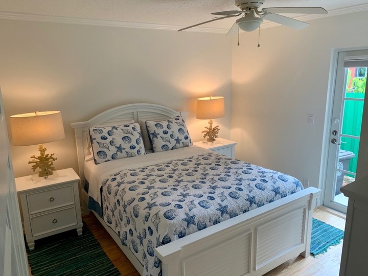 Resim Bu Güzel Palm Beach Vahasını Kiralama, West Palm Beach Villa 1856