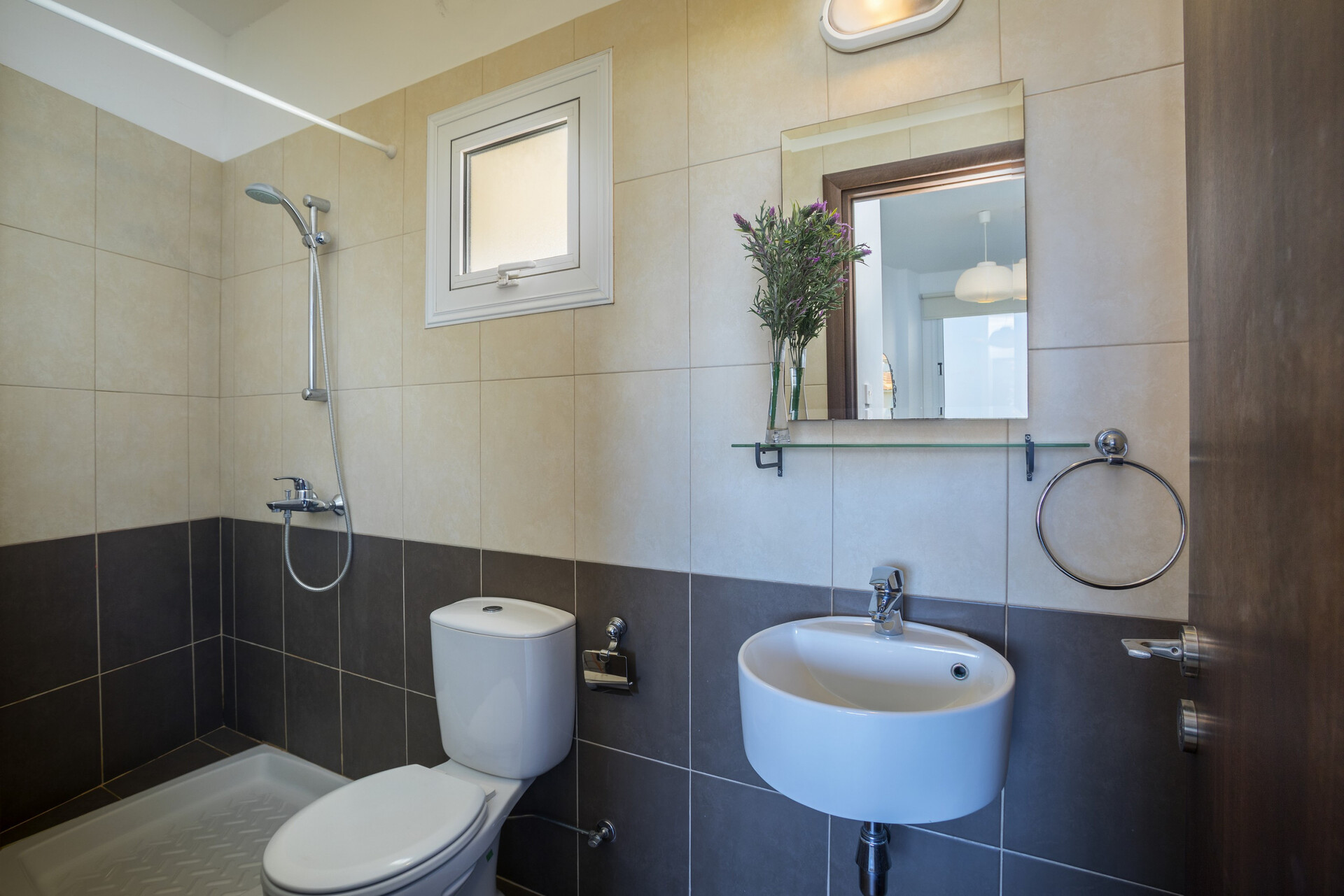 Kendinizi ve Ailenizi Plaja Dakikalar Mesafede Bu Mükemmel Tatil Dairesini Kiraladığınızı Hayal Edin, Protaras Apartmanı 1412