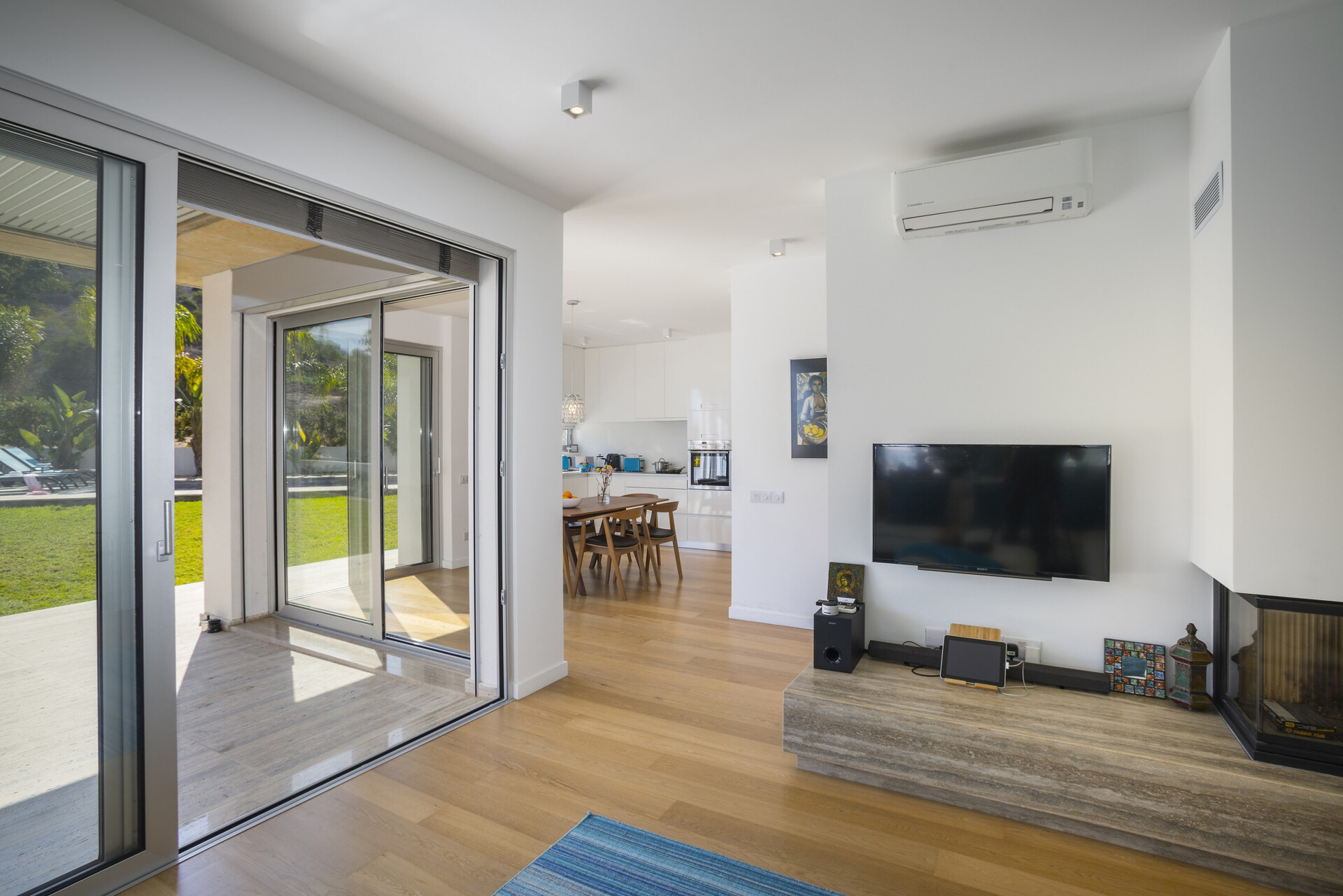 Ailenizin Bu Lüks Çağdaş Tarz Villayı Kiraladığını Hayal Edin, Protaras Villa 1429