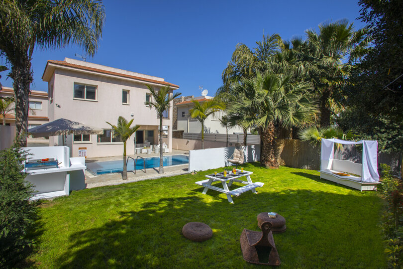 Pernera'da Plaja Yakın 5 Yıldızlı Villanızın Keyfini Çıkarmanın Sırrı, Protaras Villa 1449, Pernera, Cyprus