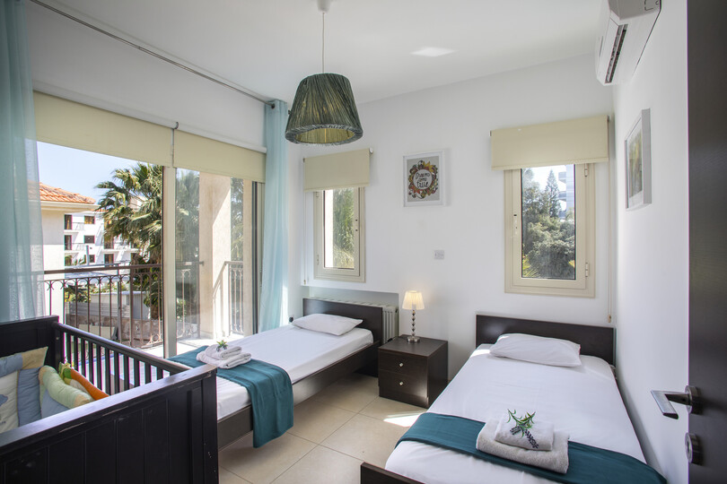 Pernera'da Plaja Yakın 5 Yıldızlı Villanızın Keyfini Çıkarmanın Sırrı, Protaras Villa 1449