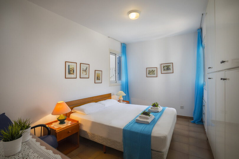 Siz ve Ailenizin bu sahildeki Evi, Protaras Apartman Dairesi 1450'yi kiraladığınızı hayal edin