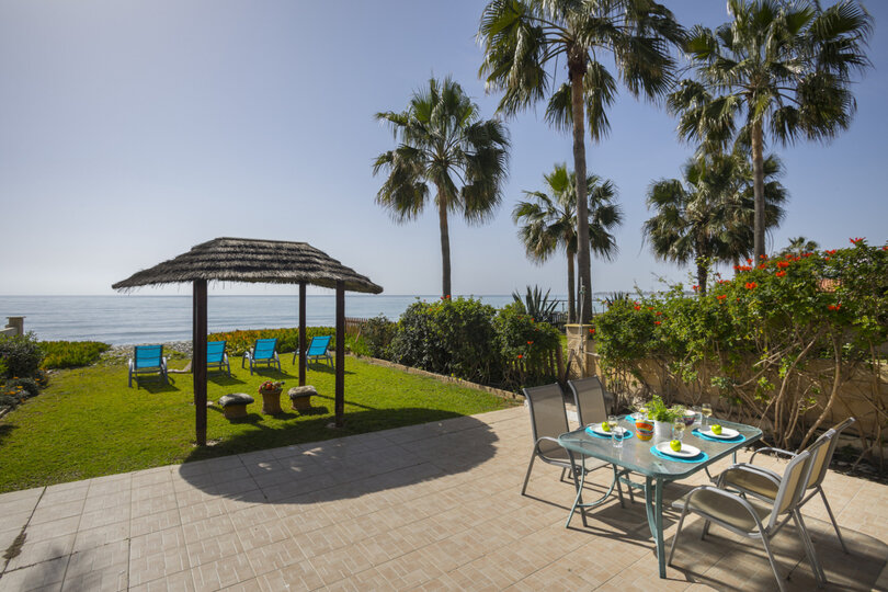 Sahilde Lüks 3 Yatak Odalı Villanızı Kiralamak İçin En İyi Kılavuz, Larnaka Villa 1394