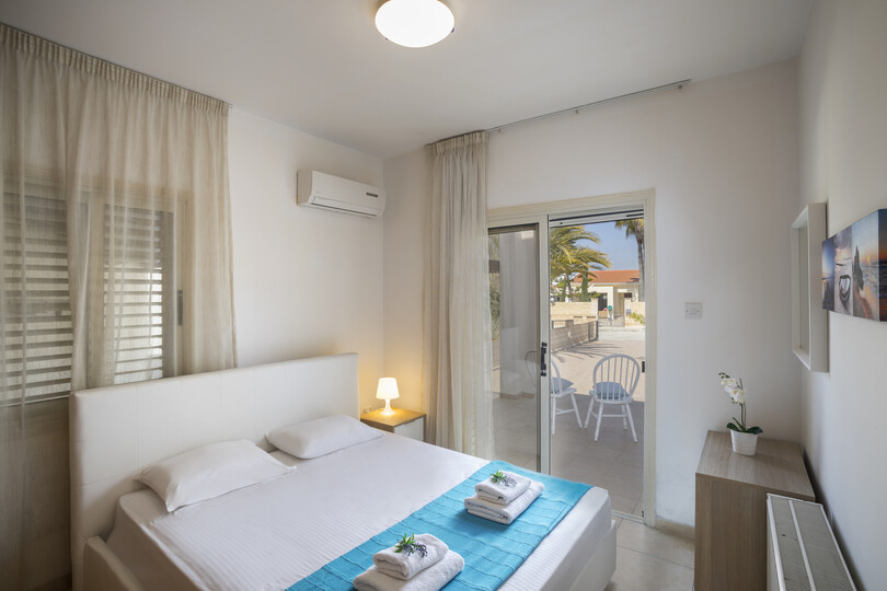 Sahilde Lüks 3 Yatak Odalı Villanızı Kiralamak İçin En İyi Kılavuz, Larnaka Villa 1394