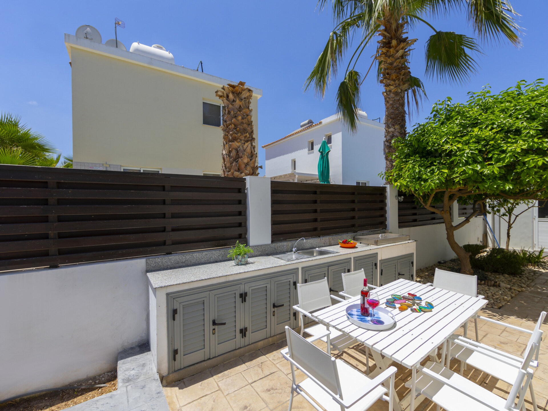 Plaja Yakın Lüks 3 Yatak Odalı Villanızı Kiralamak İçin En İyi Kılavuz, Protaras Villa 1461