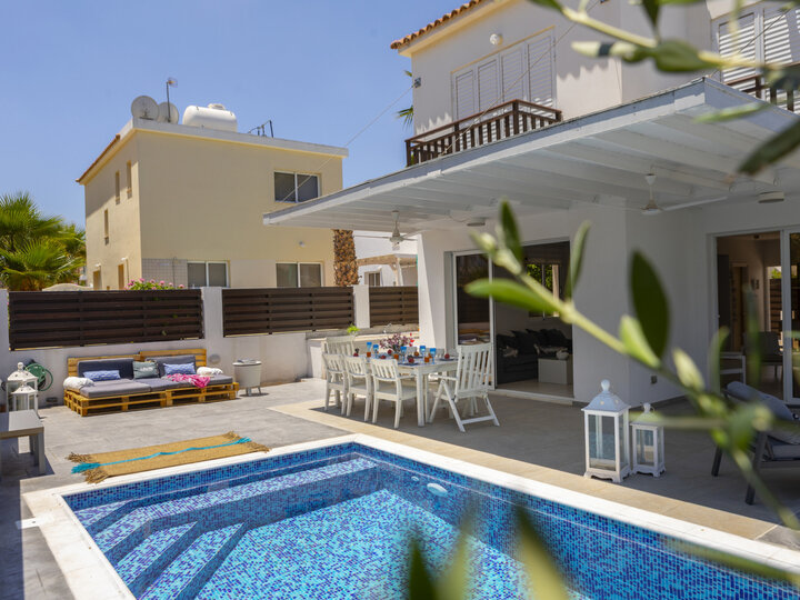 Plaja Yakın Lüks 3 Yatak Odalı Villanızı Kiralamak İçin En İyi Kılavuz, Protaras Villa 1461