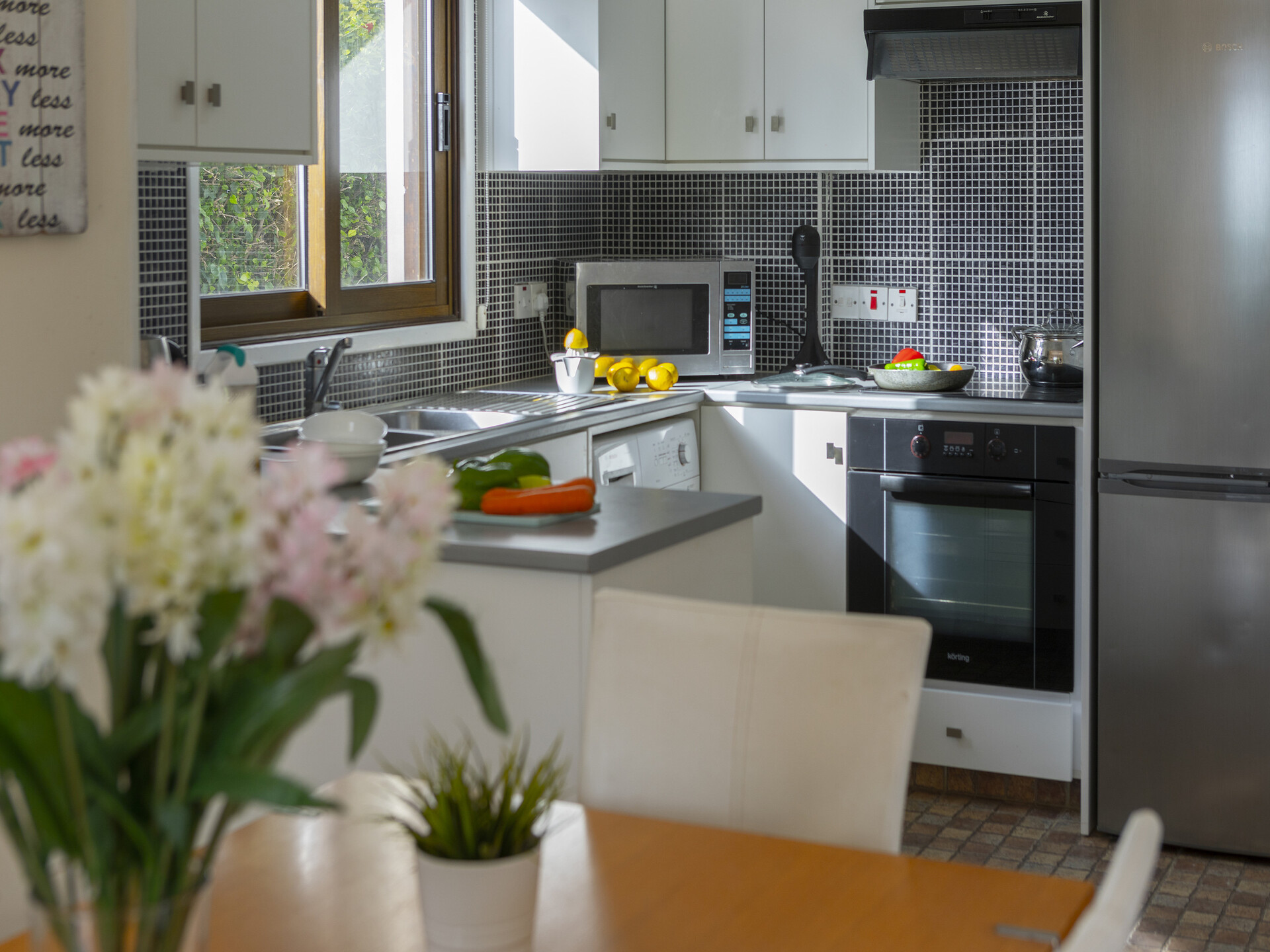Ailenizin Bu Çağdaş Tarz Villayı Kiraladığını Hayal Edin, Protaras Villa 1466