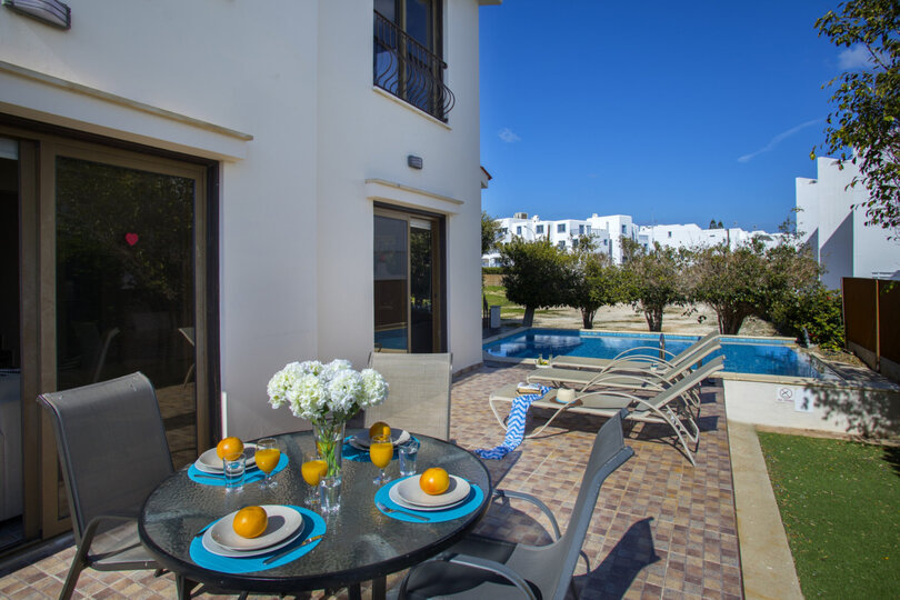 Ailenizin Bu Çağdaş Tarz Villayı Kiraladığını Hayal Edin, Protaras Villa 1466