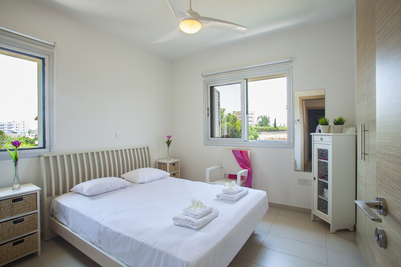 Plaja Yakın 5 Yıldızlı Villanızın Keyfini Çıkarmanın Sırrı, Protaras Villa 1469