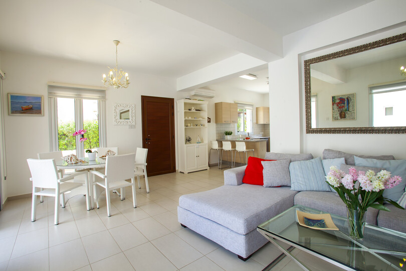 Plaja Yakın 5 Yıldızlı Villanızın Keyfini Çıkarmanın Sırrı, Protaras Villa 1469