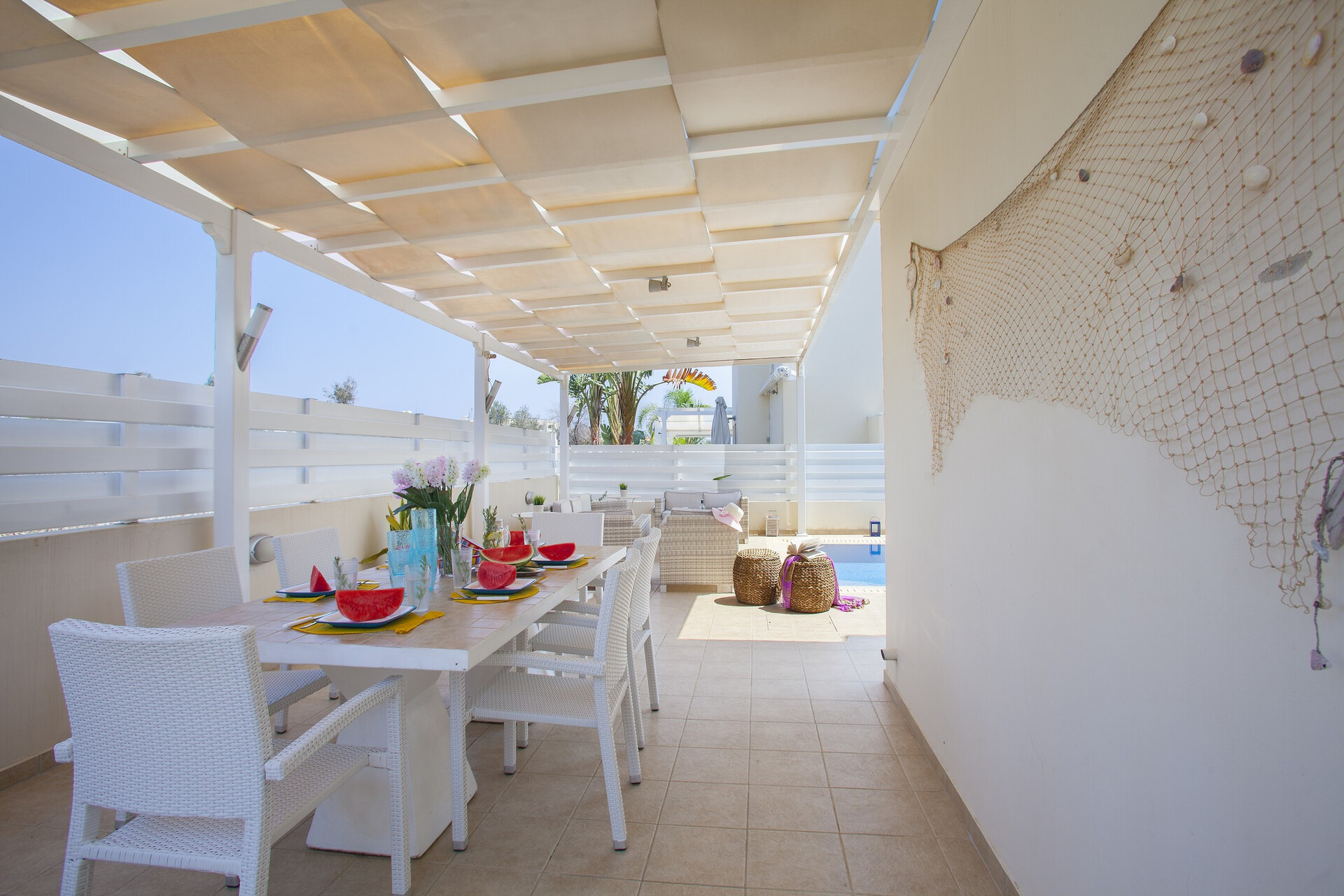 Plaja Yakın 5 Yıldızlı Villanızın Keyfini Çıkarmanın Sırrı, Protaras Villa 1469
