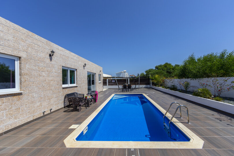 Resim Protaras'ta Bulunan Güzel Özel Havuzlu 5 Yıldızlı Villanızı Kiralama, Protaras Villa 1483