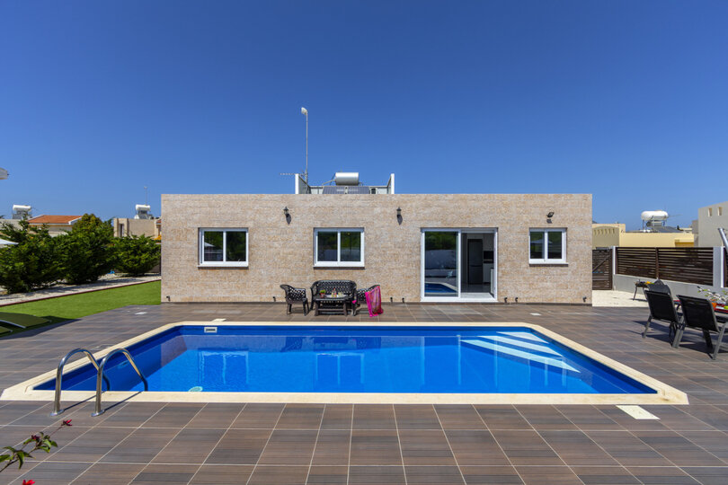Resim Protaras'ta Bulunan Güzel Özel Havuzlu 5 Yıldızlı Villanızı Kiralama, Protaras Villa 1483