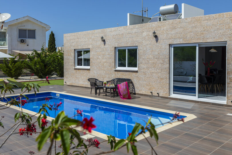 Resim Protaras'ta Bulunan Güzel Özel Havuzlu 5 Yıldızlı Villanızı Kiralama, Protaras Villa 1483