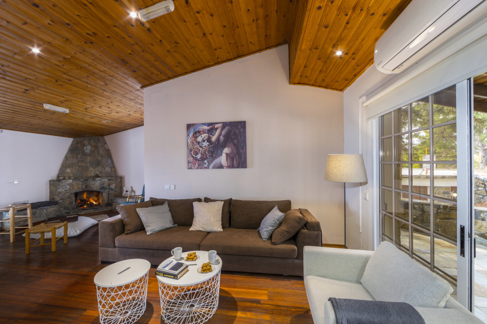 Siz ve Aileniz Orman Manzaralı Bu 5 Yıldızlı Villaya Bayılacaksınız, Limasol Villa 1001
