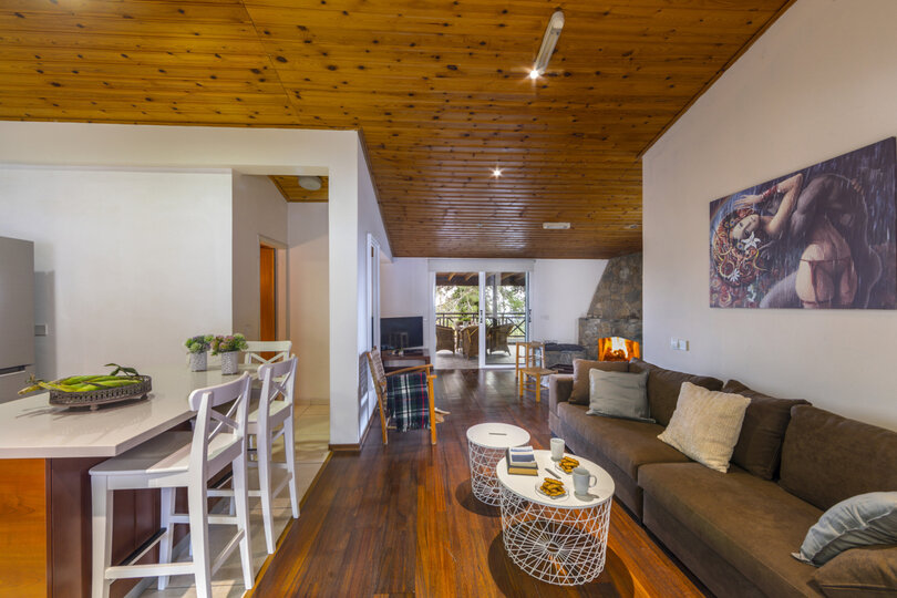 Siz ve Aileniz Orman Manzaralı Bu 5 Yıldızlı Villaya Bayılacaksınız, Limasol Villa 1001