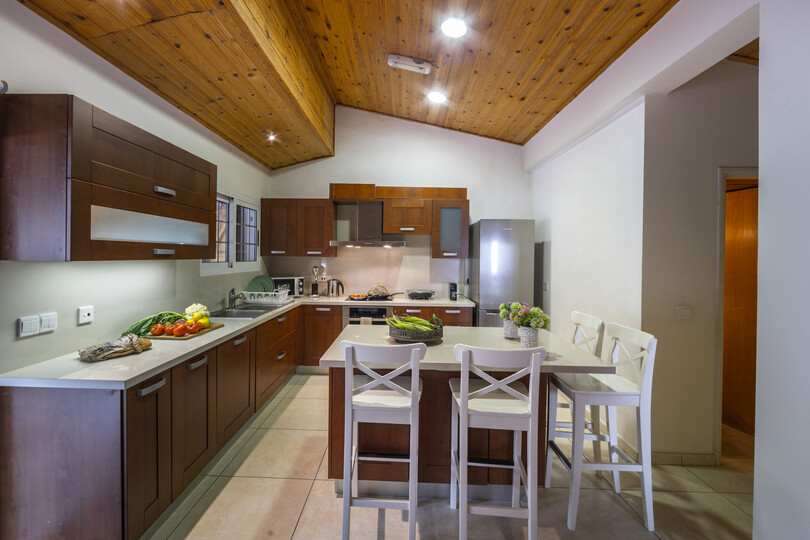 Siz ve Aileniz Orman Manzaralı Bu 5 Yıldızlı Villaya Bayılacaksınız, Limasol Villa 1001