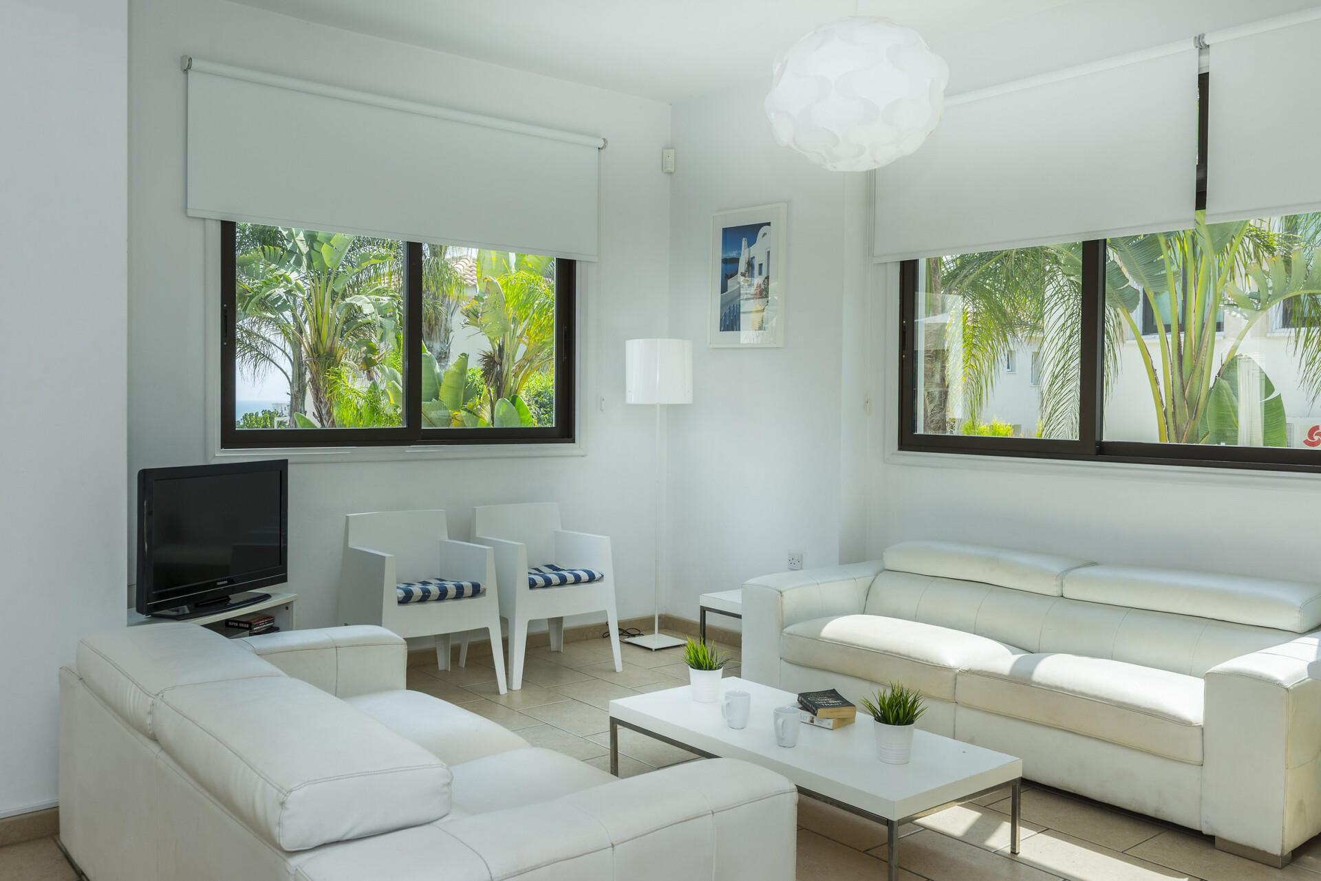Plaja Yakın 5 Yıldızlı Villanızın Keyfini Çıkarmanın Sırrı, Protaras Villa 1498