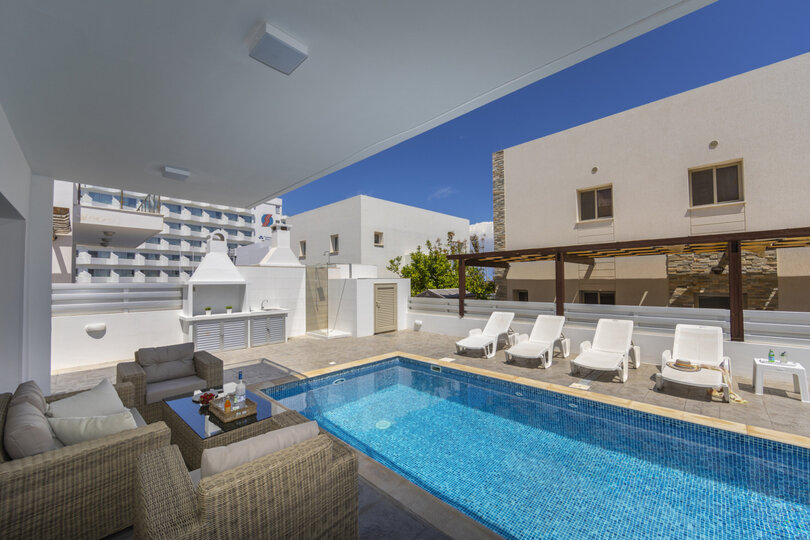 Siz ve Aileniz Bu 5 Yıldızlı Özel Havuzlu Villaya Bayılacaksınız, Protaras Villa 1500
