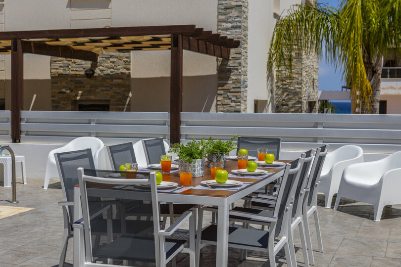 Siz ve Aileniz Bu 5 Yıldızlı Özel Havuzlu Villaya Bayılacaksınız, Protaras Villa 1500