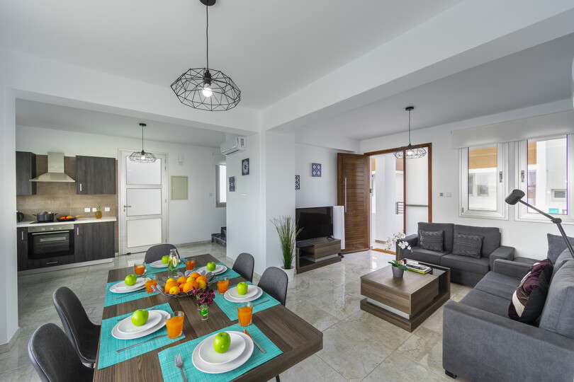 Deniz Manzaralı 5 Yıldızlı Villanızın Keyfini Çıkarmanın Sırrı, Protaras Villa 1505