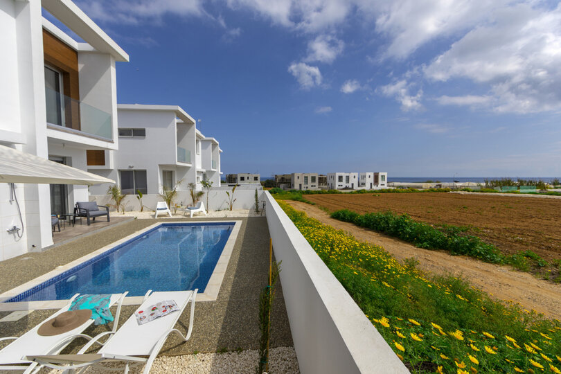 Deniz Manzaralı 5 Yıldızlı Villanızın Keyfini Çıkarmanın Sırrı, Protaras Villa 1505