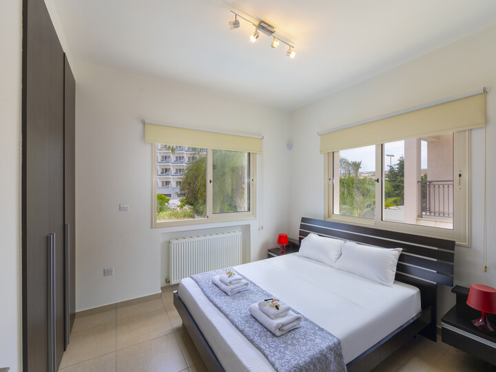 Sonunda Pernera'da Plaja Yakın Mükemmel Lüks Villa Protaras Villa 1506'yı Kiralayabilirsiniz.