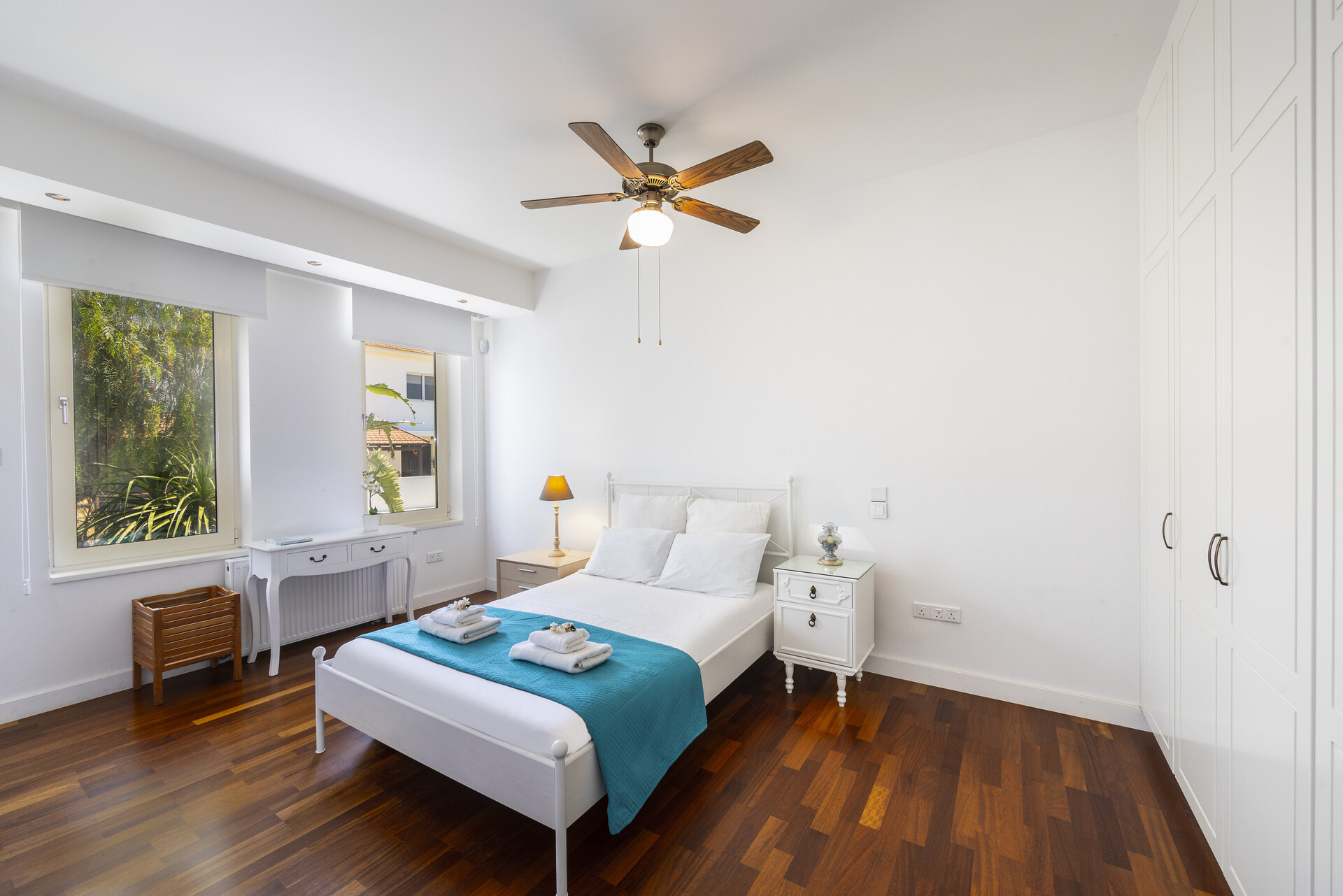 Picture Güzel Özel Havuzlu 5 Yıldızlı Villanızı Kiralamak, Larnaka Villa 1397