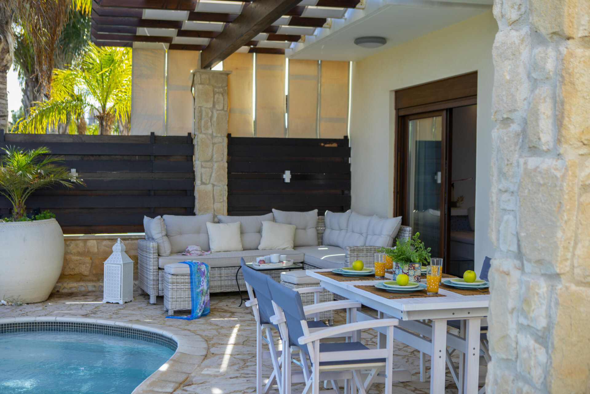 Deniz Manzaralı Kendi Villanızı Nasıl Kiralarsınız, Protaras Villa 1524