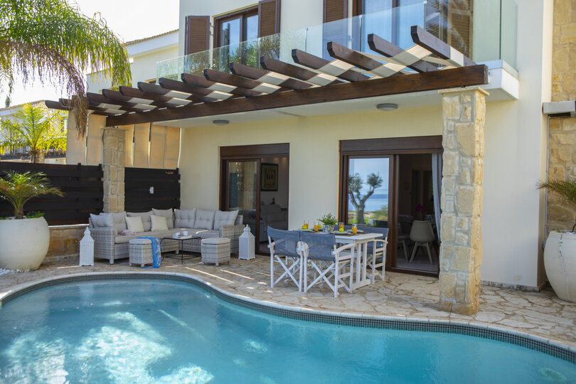 Deniz Manzaralı Kendi Villanızı Nasıl Kiralarsınız, Protaras Villa 1524